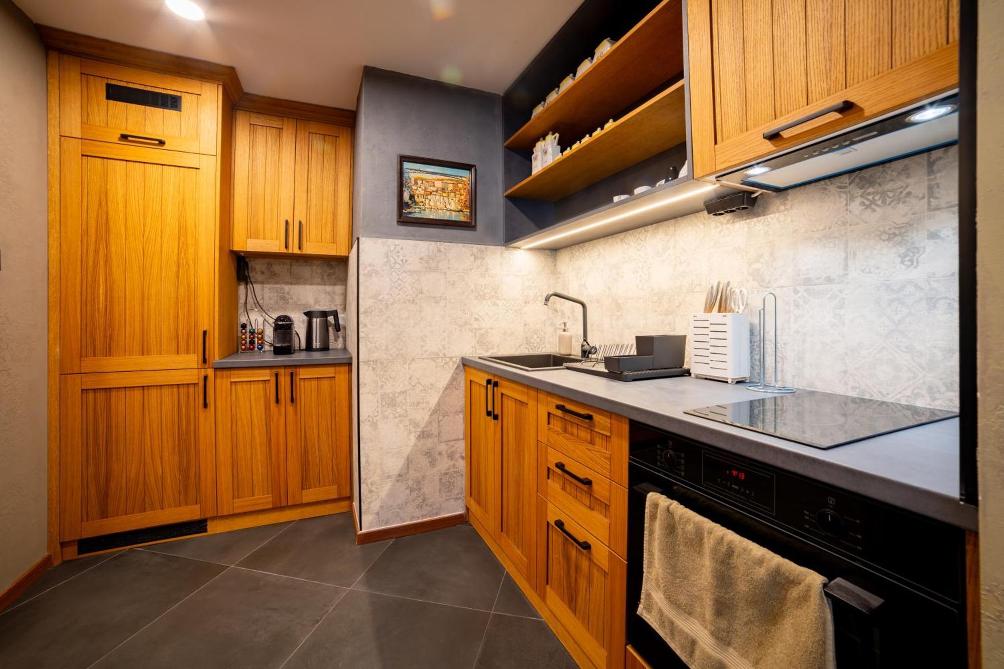 Iatrus Guest Apartment & Sauna فيليكو ترنوفو المظهر الخارجي الصورة